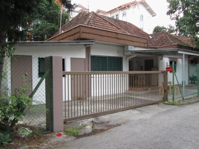 Singapore newton student hostel (EI017)